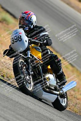 media/May-31-2025-Classic Track Day (Sat) [[da23ab3028]]/Group B/Session 2 (Turns 1 and 3)/
